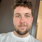 Alex R.